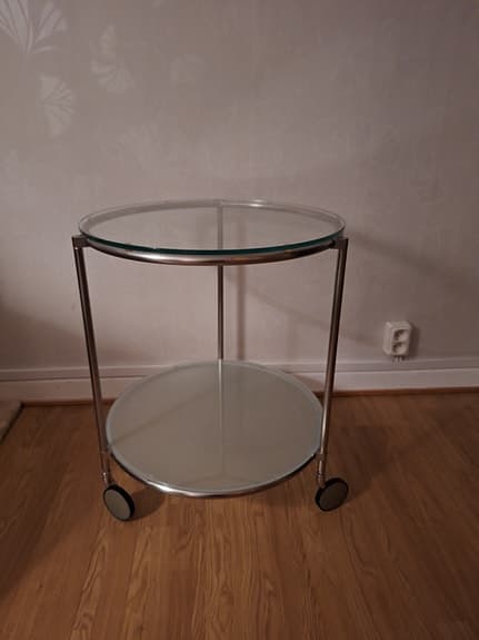 Serveringsbord på hjul