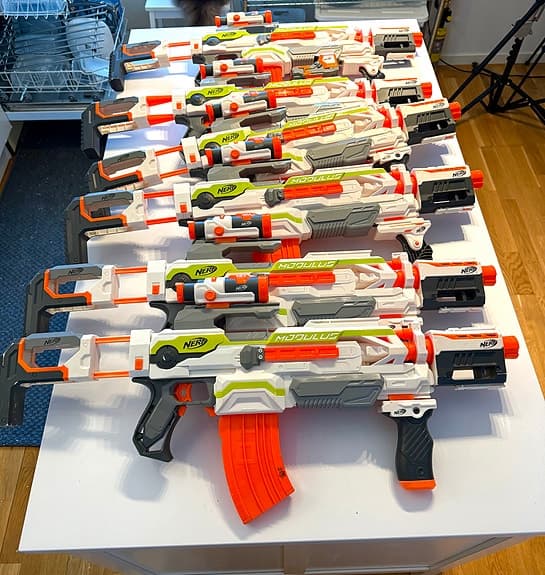 Stor samling Nerf Gun Blaster gevär pistoler leksaker leksaksvapen