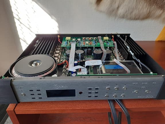 Receiver Integrerad förstärkare med radio KRELL KAV-300r