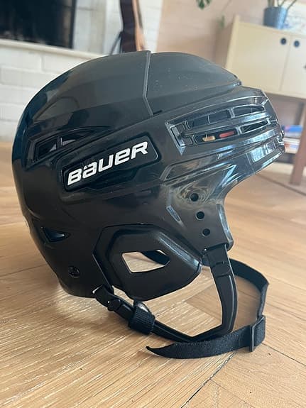 Bauer IMS 5.0 hockeyhjälm