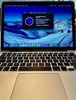 MacBook Pro 13" Retina – 8GB RAM – 256 GB lagring - Originalbox
