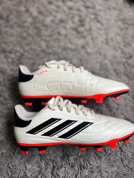 Adidas Copa Pure fotbollsskor vit röd svart i stl 38 2/3