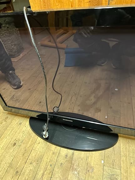 Samsung plasmaskärm tv svart 42”
