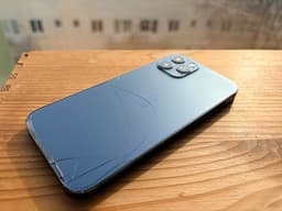 Apple iPhone 12 Pro – 128 GB – fungerar perfekt