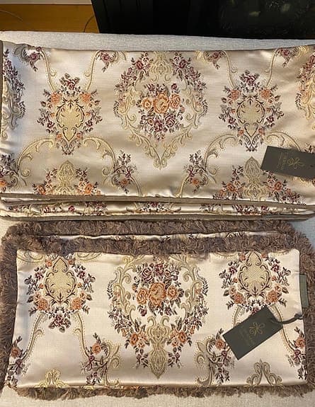 8 st helt nya / oanvända design handgjorda Prydnadskuddar T.Herman