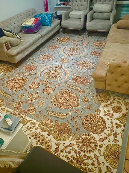 Persisk matta 12 m² (ca 3 × 4 m) – 1200 shane, silkedetaljer och relief