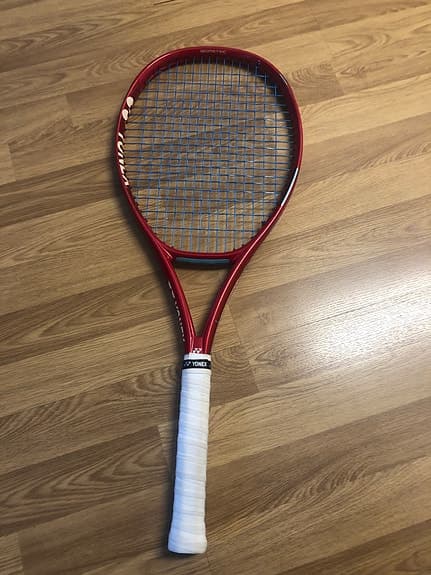 Yonex Vcore tennisracket röd
