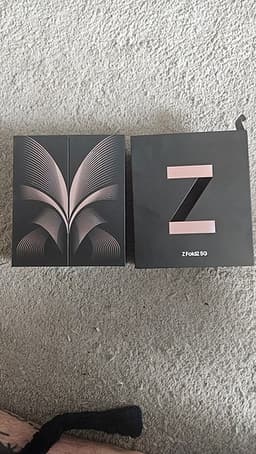 Samsung Galaxy Z fold2 nyskick