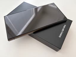 Samsung Galaxy S24 Ultra (256GB) Titanium Black + Galaxy Watch 6