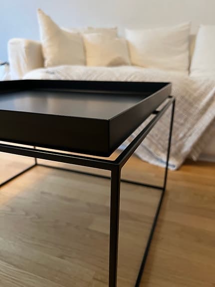 Svart soffbord från Hay