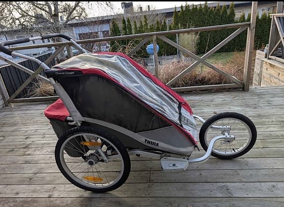 Thule Chariot cykelvagn med tillbehör