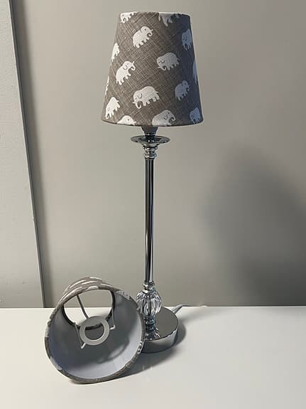 Lampskärmar / Tyg Från Svenskt Tenn/ Josef Frank / Estrid Ericson /GP & J Baker