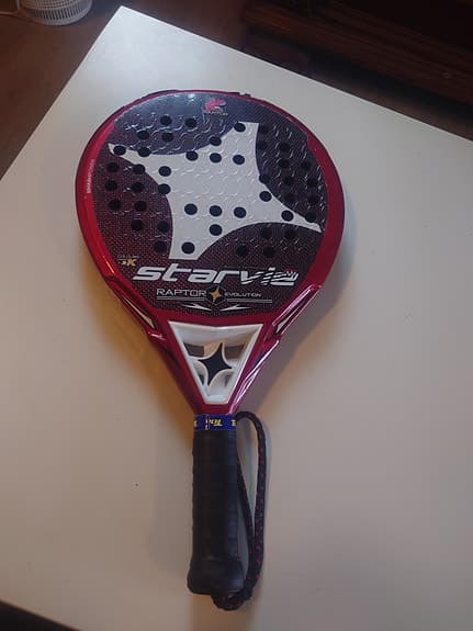 StarVie Raptor padelracket röd