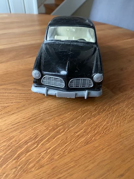 Leksaksbil svart sedan plast