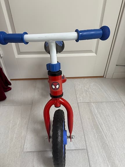 Spiderman springcykel barn 10" röd blå