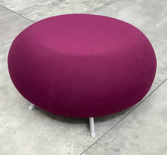 PEBBLE sittpuff från Allermuir Designstudio UK - Pall / Fotpall