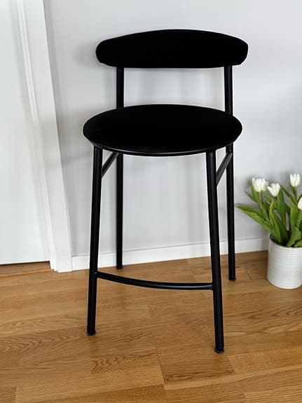 Två Barstolar Ellos Home 66 cm – Svart sammet – Mycket fint skick