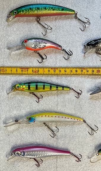 10 wobbler fiskedrag för abborre, gös, öring och gädda paket 10