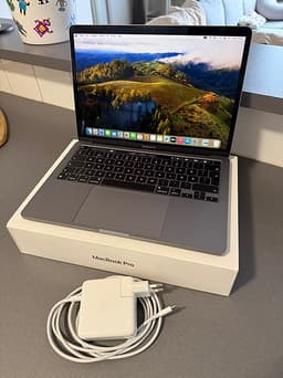 MacBook Pro M2 256GB