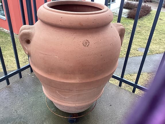 Terracotta kruka, Italien