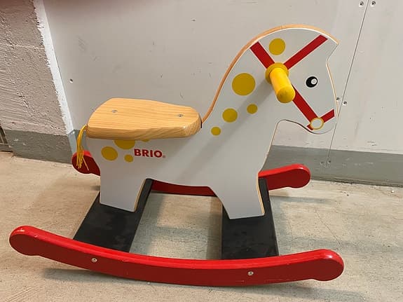 BRIO gunghäst i trä