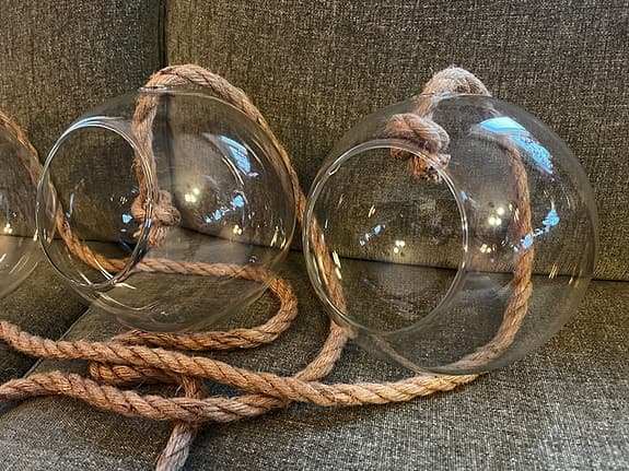 3st Hängampel Felix, Plantagen