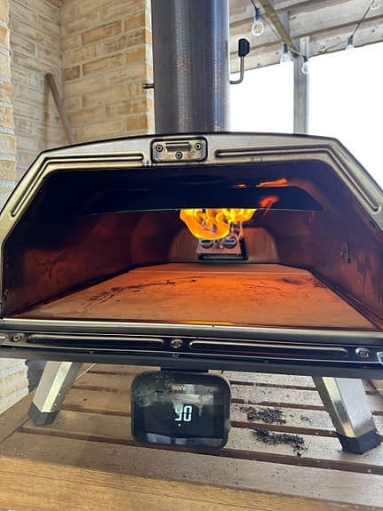Ooni Karu Karu 2 Pro pizzaugn