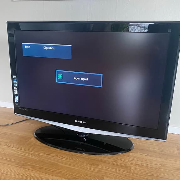 Samsung 40" LCD-TV – Perfekt för gaming eller Chromecast