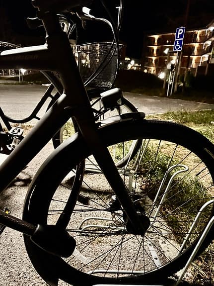 Specialized Sirrus 3.0 hybridcykel unisex 28” ramstorlek L