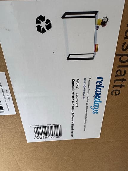 Konsolbord med glas – modern hallmöbel