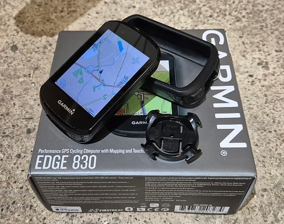 Garmin Edge 830 cykeldator