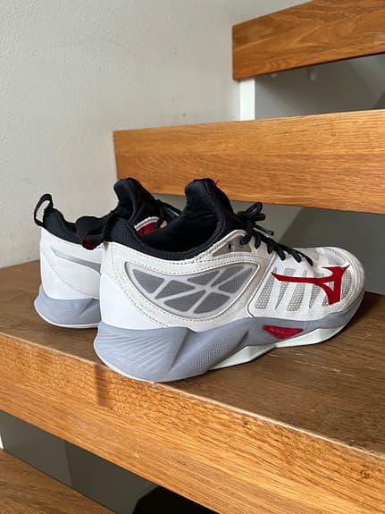 Mizuno Wave Luminous innebandyskor, handbollsskor, idrott