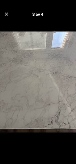 Genova vit marmormönstrat glas bord + 6 st stolar