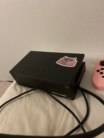 Nintendo Switch spelkonsol med docka och laddare