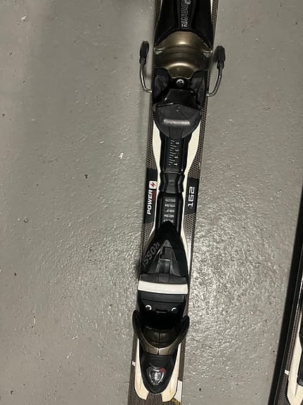 Rossignol Radical 9X alpinskidor med bindningar vit svart