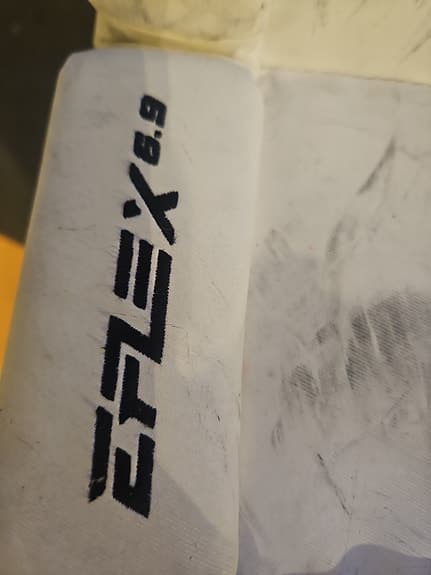 Ccm eflex 6.9 målvaktsbenskydd32+1