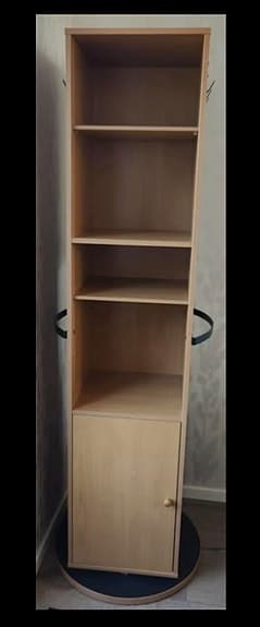 Snyggt roterande hallinredning/förvaringsskåp (spegel, krokar & hyllor)
