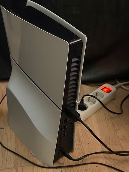 Playstation 5 Slim Standard Edition 1 Tb med En Handkontroll  Nyskick! 💯