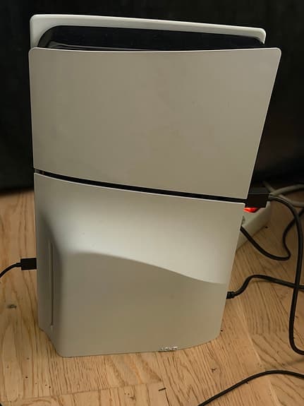 Playstation 5 Slim Standard Edition 1 Tb med En Handkontroll  Nyskick! 💯