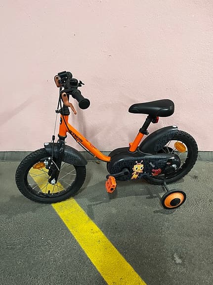 Btwin Barncykel 12" orange med stödhjul