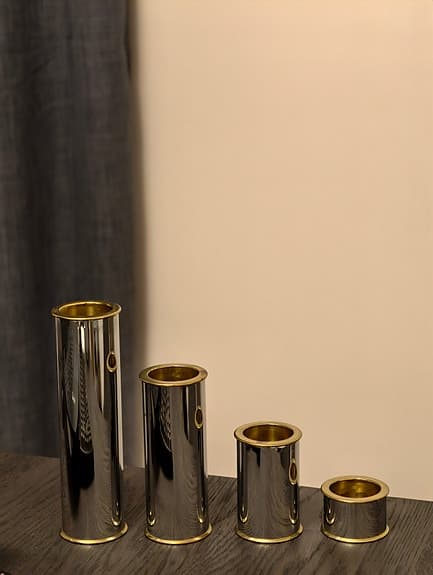 4st jättefina design ljusstakar i silverfärg