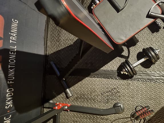 Bänk ny sista ex 900kr