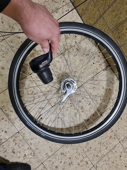 28 tum fälgar - shimano nexus med spectra däck