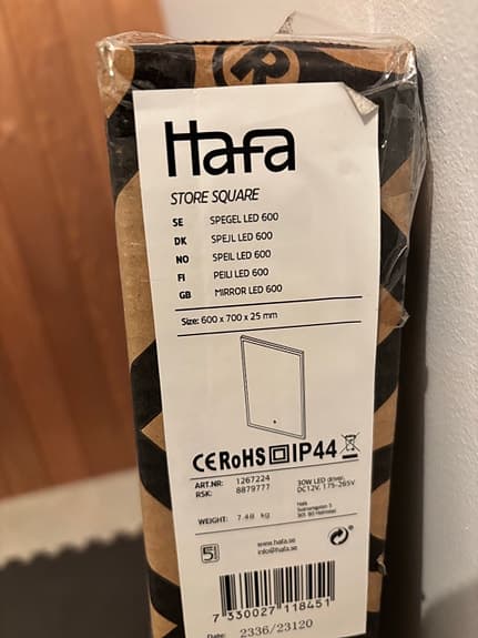 Hafa Store Square Spegel LED 600 60x70 cm