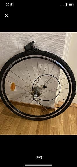 Cykelhjul bakhjul med nav svart o framdäck