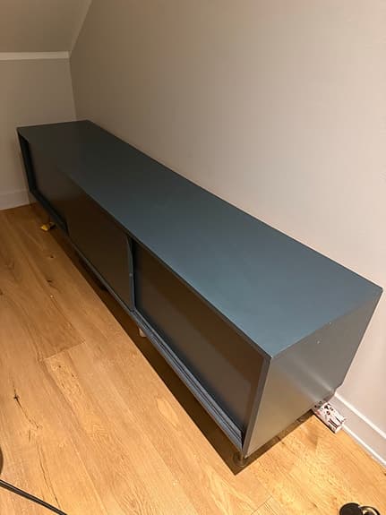 Vogue Mediabänk Med Ben 180 cm, Grön / Mässing