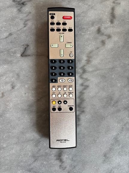 Rotel RA-1520 stereoförstärkare – silver – mycket bra ljud
