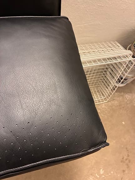 Soffkuddar ryggkuddar svart läder