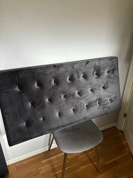Mio Mary sänggavel grå sammet