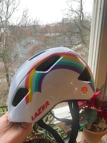Lazer Lil Gekko cykelhjälm 46–52 cm vit med regnbåge barn